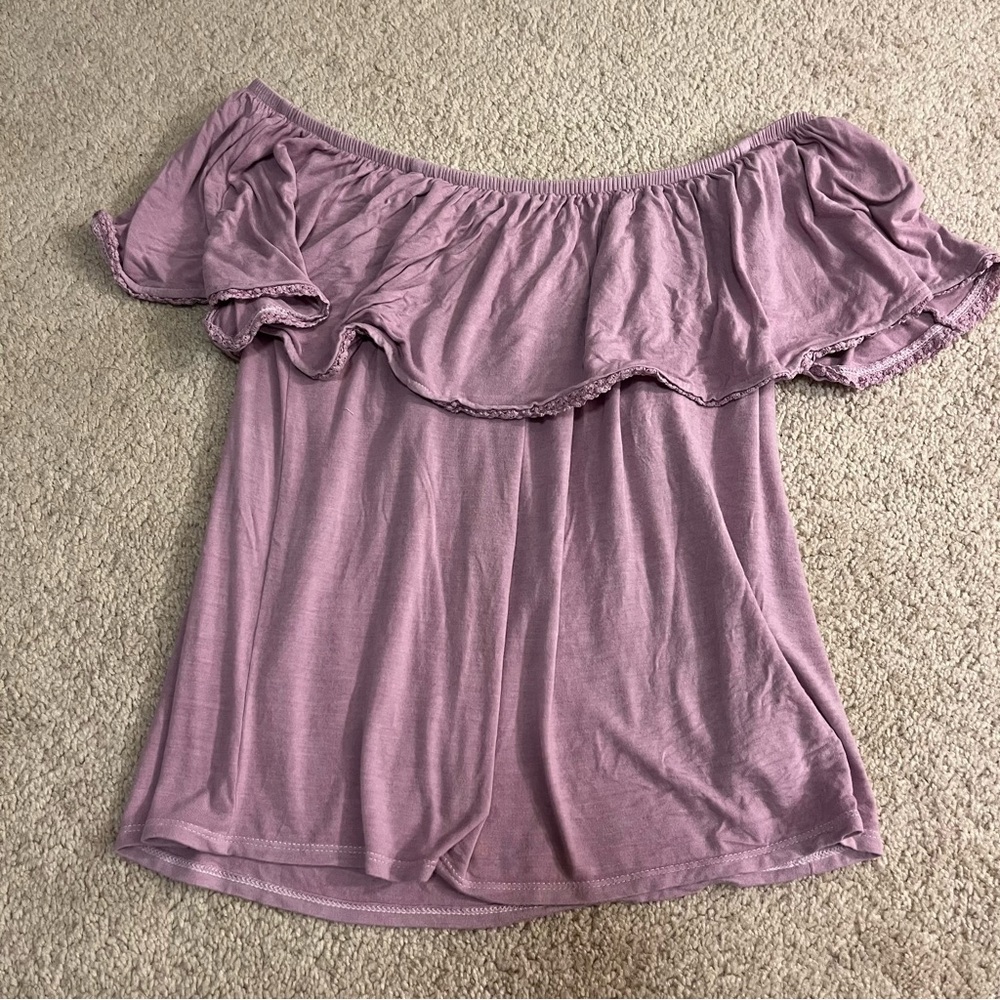 American Eagle Off-Shoulder Shirt